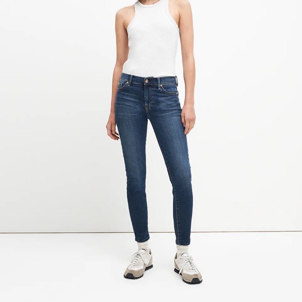 Like new 7 For All Mankind Gwenevere